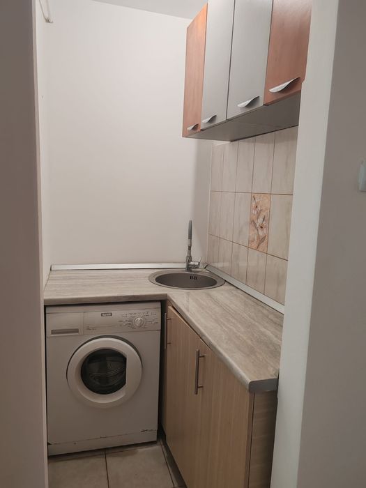 Proprietar închiriez garsonieră I2 în spate la Reno Doja