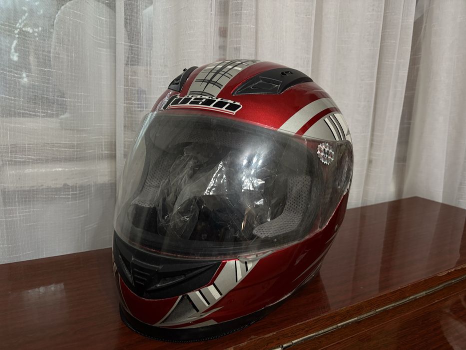 Продается мото шлем