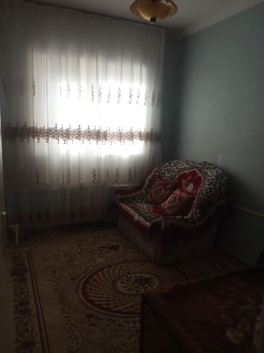 Kvartira sotiladi yaxshi joydan