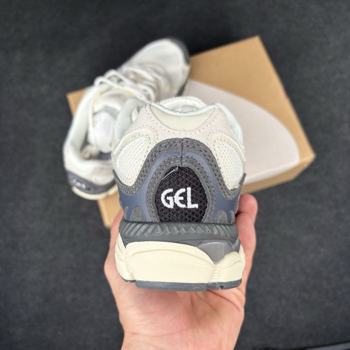 Asics GEL NYC White / Smoke Grey
