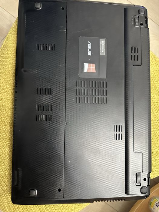 Laptopuri Asus X55A si ASUS Pro PU551L complete pentru piese