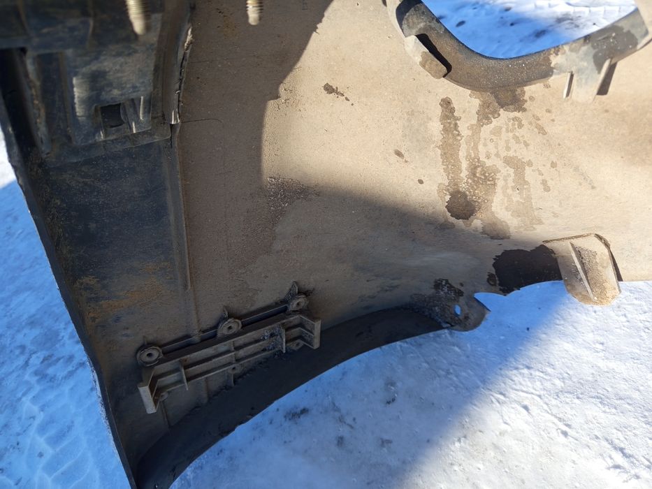 Бампер перед и зад Ауди 80