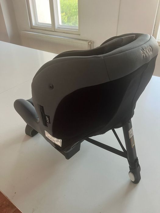 Scaun auto exclusiv rear facing Axkid