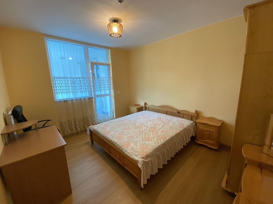 Дава се под наем Тристаен апартамент в София, Студентски град - 87 кв.м за 700 € - Снимка #3