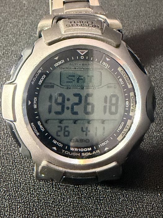 Наручные часы для трекинга и альпинизма