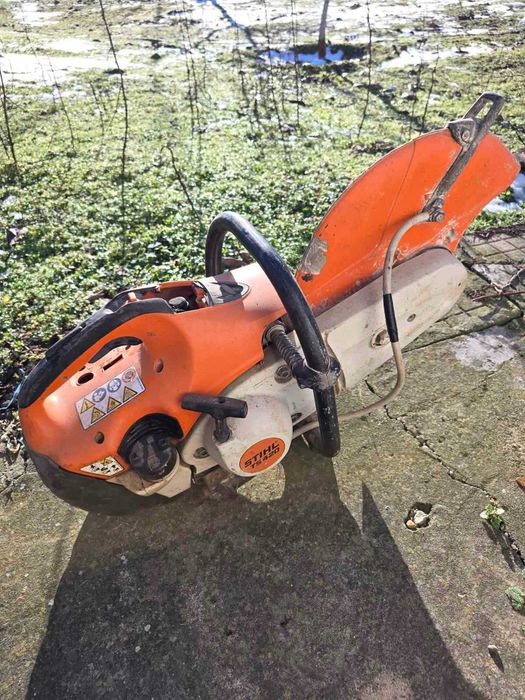 ъглов шлайф за бетон и канализации