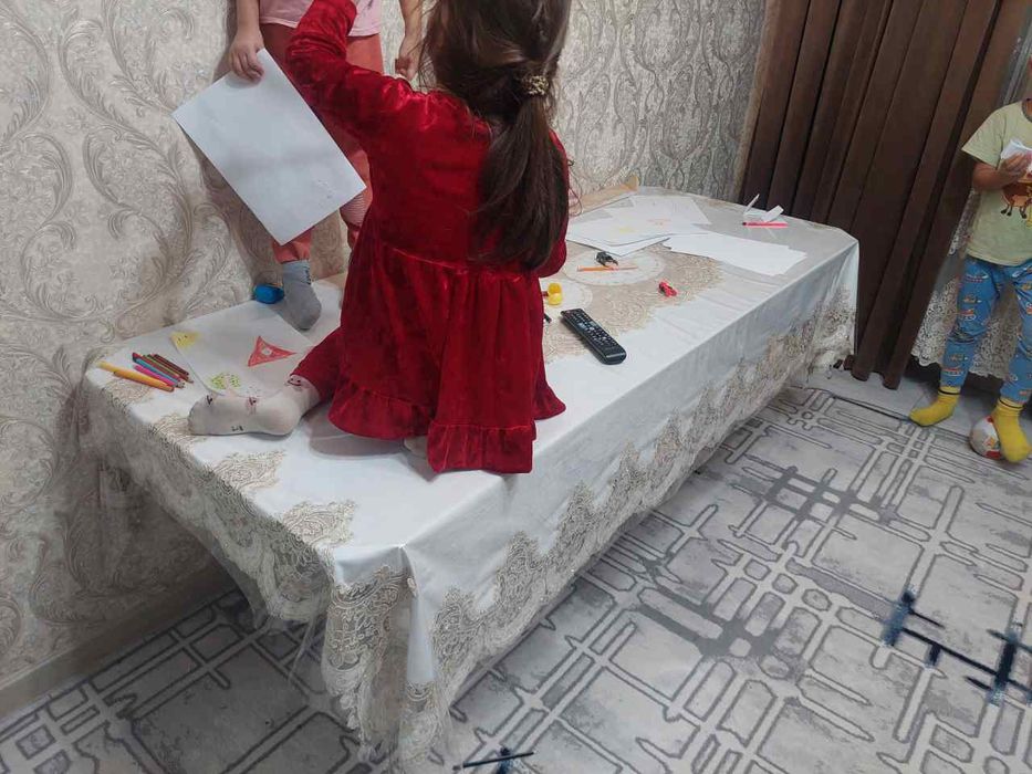 Мебель уголок со столом