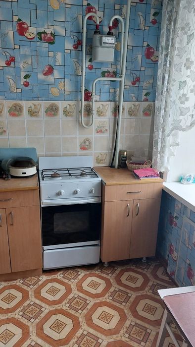 Продам 1ком.квартиру район Каравана.