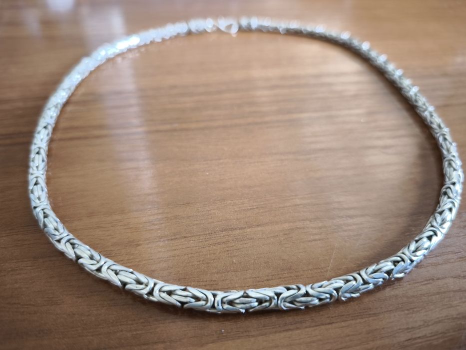 Сребърен синджир/ланец
Кралска плетка