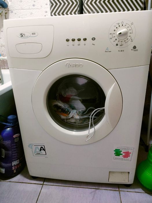 Продается стиральная машина