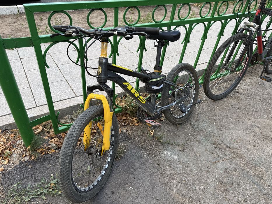 Продам велосипед подростковый