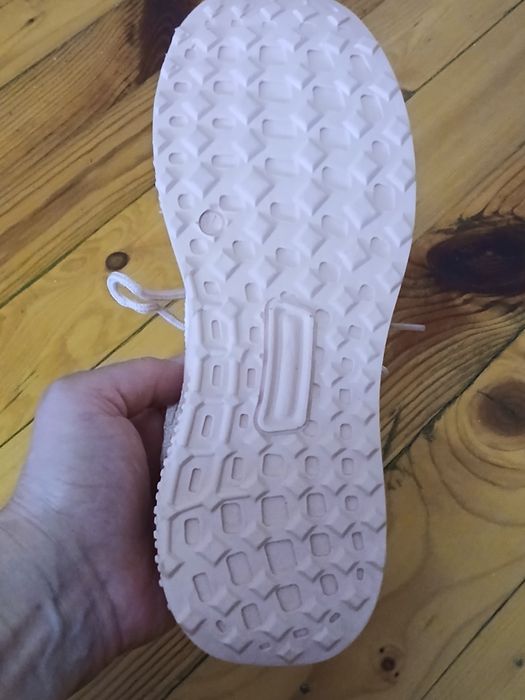 Маратонки ADIDAS