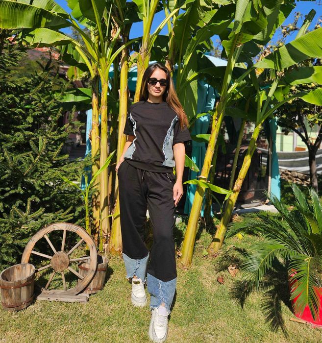 Дамски Комплект в черен цвят