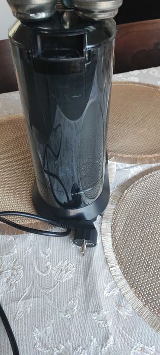 Кафемашина Делонги.