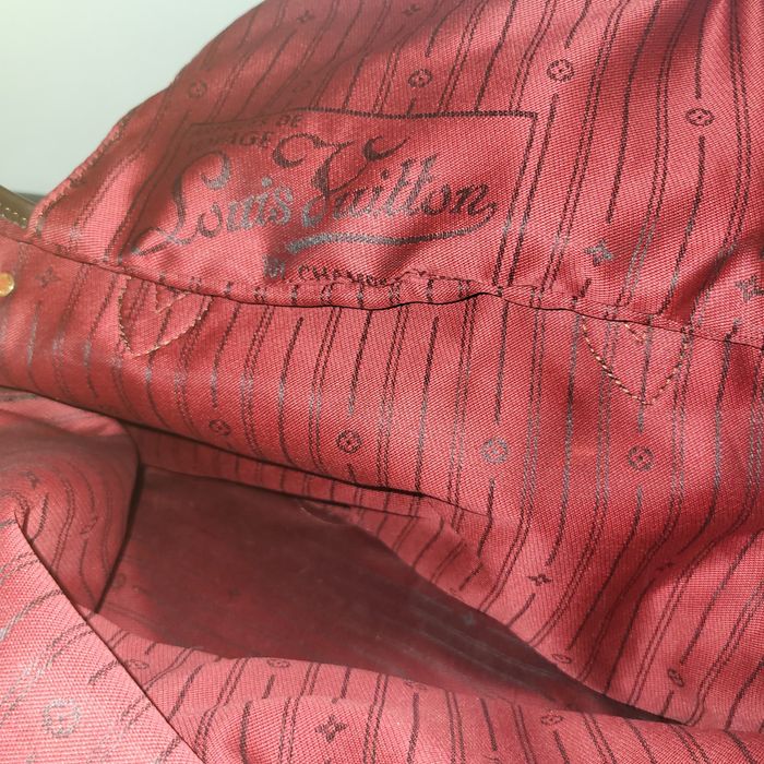 Geanta Louis Vuitton