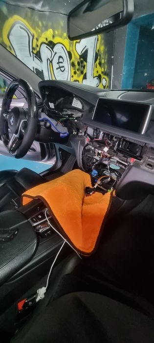 Camera Marsarier BMW | Codari BMW | Activari Carplay Android Auto BMW