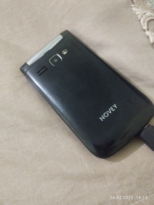 NOVEY A70 srochna sotiladi