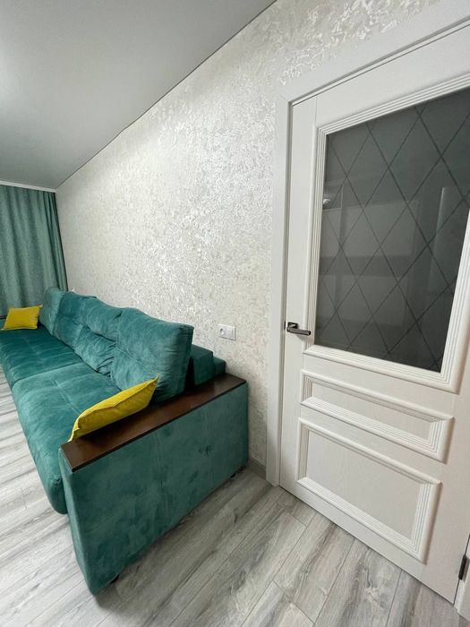 Продается 2-х комнатная на 26 кв