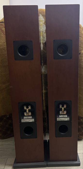 Акустика Elac 208.2