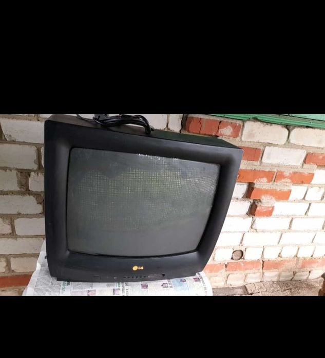 Табуретки новые разные