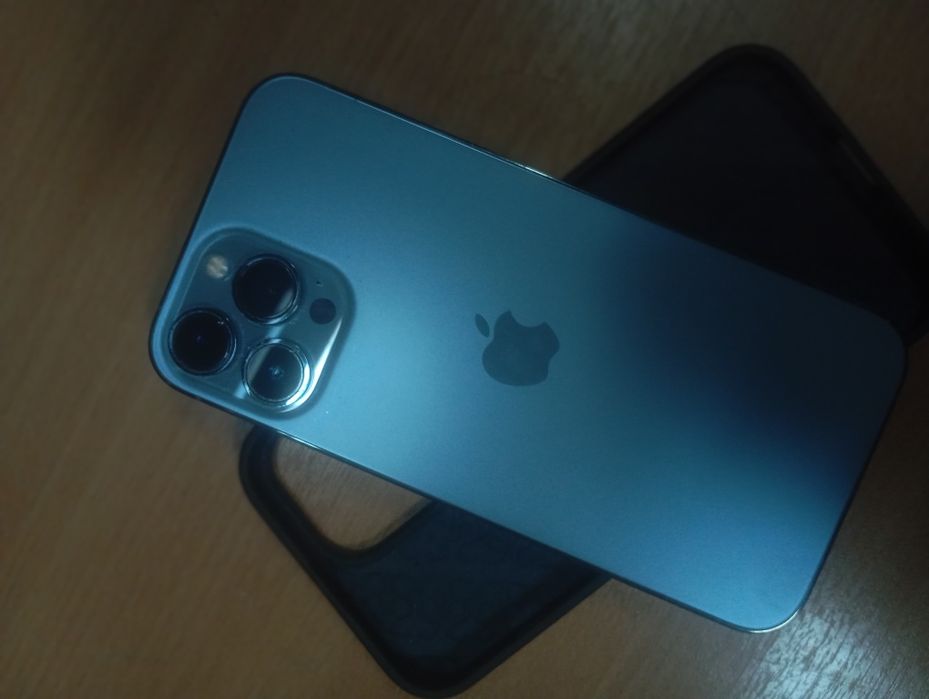 Айфон 13 про Макс