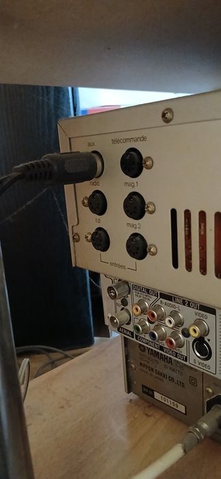 Усилвател THOMSON PA315T