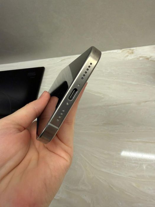 Iphone 16 pro max 256 gb eSIM