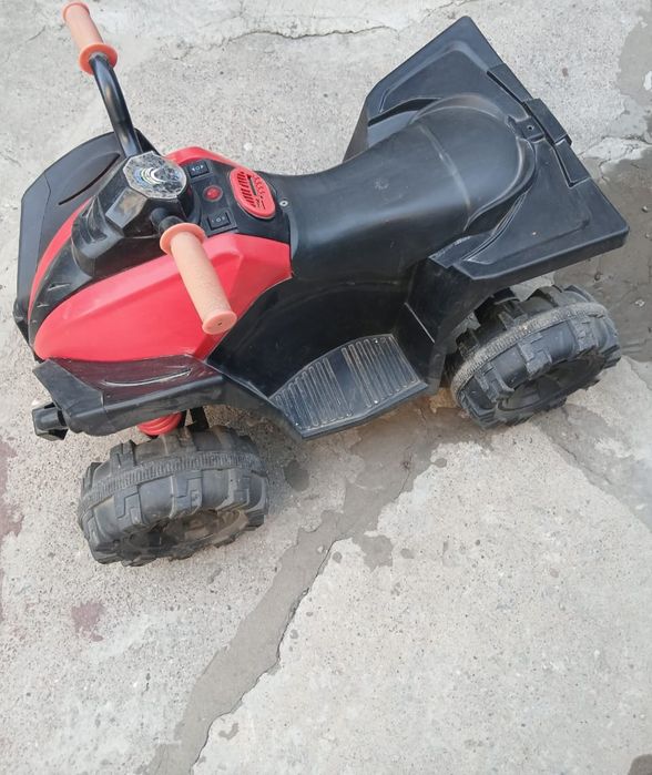 Квадроцикл детский