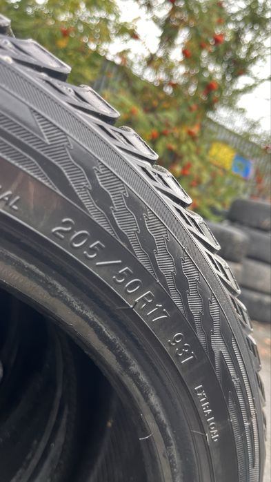 Продам резину 205/50/17