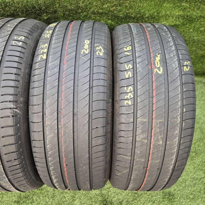 235 55 18 Michelin Primacy 4