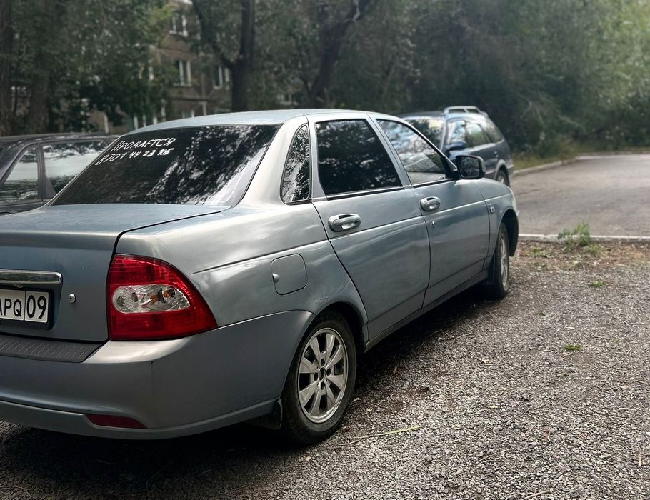 Продаю лада Приору!