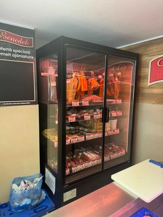 Vitrina Frigorifica pentru carne cu carlige / Premium/ 135cm/ NOU