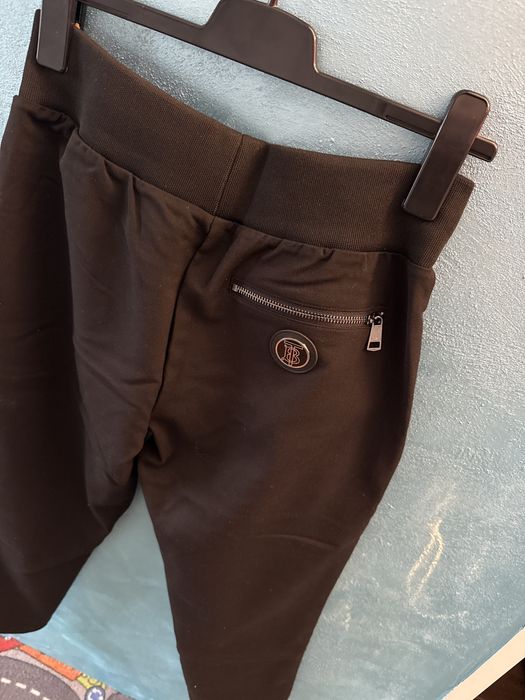Pantaloni Burberry Premium model nou