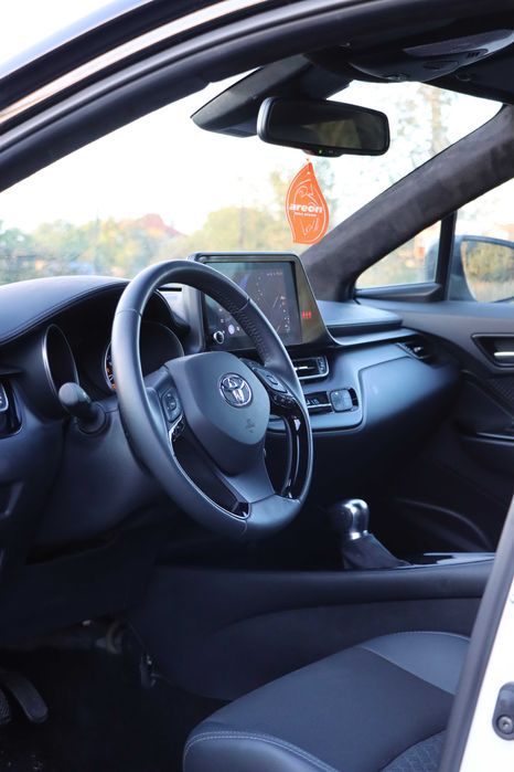 Toyota C-HR 2.0 Hybrid