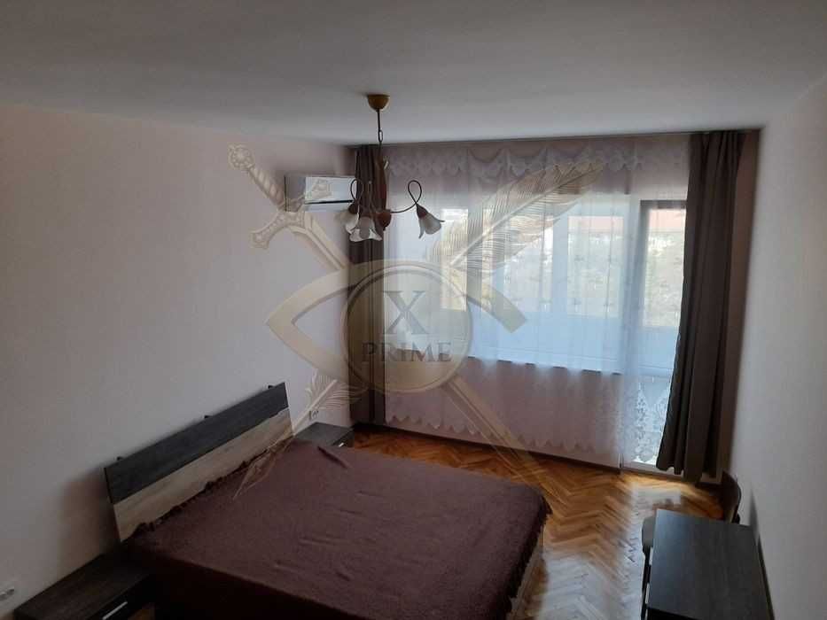 Тристаен апартамент в Зимно кино Тракия !2954072