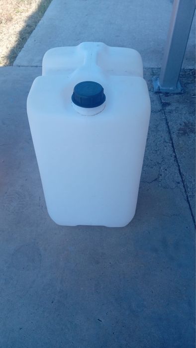 Bidoane 60l si 25l second hand