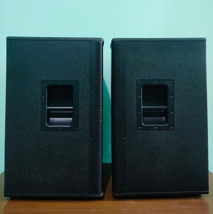 Колонки 15 дюймов