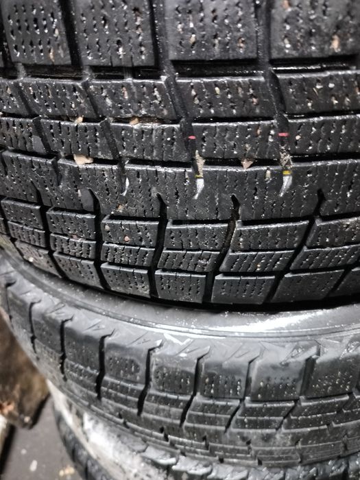 Продам шины зимние