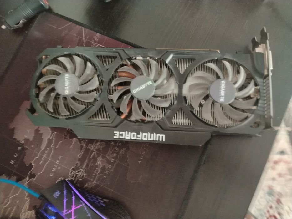 Видео адаптер Gigabyte Gv-R929XOC-4GD