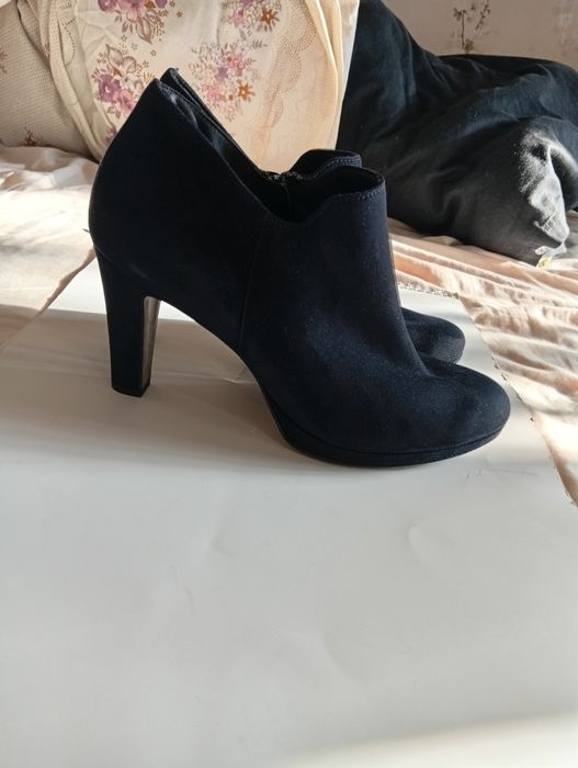 Елегантни черни боти Paul green н.40 естествена кожа