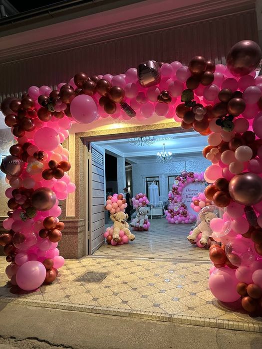 Оформление шарами выписки из роддома день рождения Тедди медведь