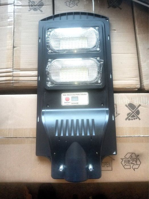 Лед солар светинлик 100 ват