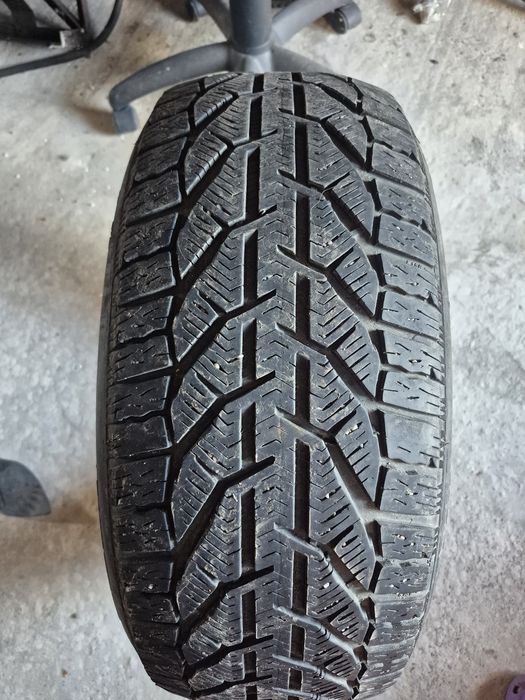 Anvelope Taurus 225/55/R17/98V
