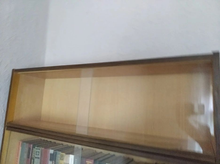 Продаю большие тумбочки