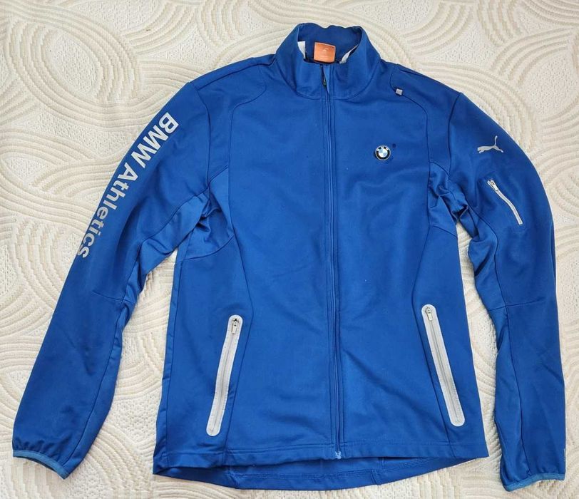 Син суичърд с цип на BMW