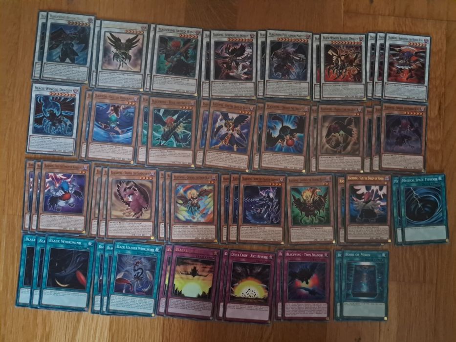 Yu-Gi-Oh deck cores