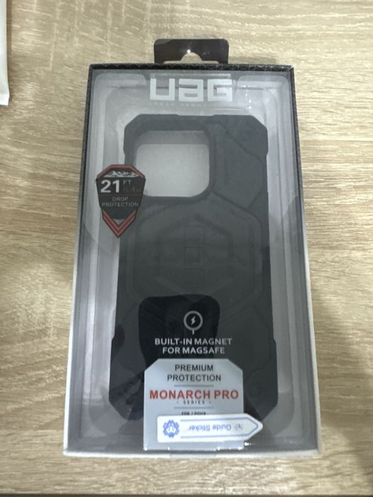 Продается копия чехла Uag на айфон 14 pro
