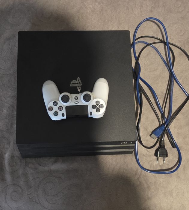 PS 4 Pro  memorie 1T