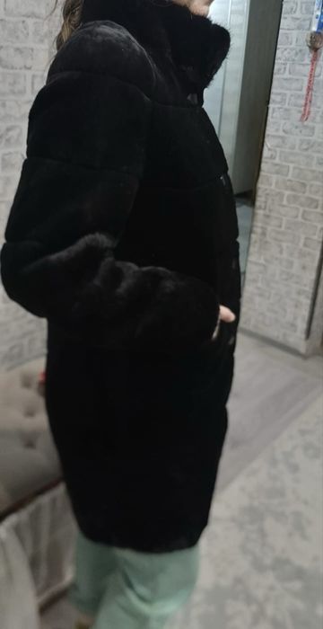 Продам мутоновую шубу