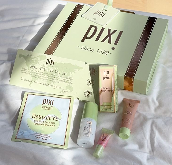 НОВ! Козметичен комплект PIXI